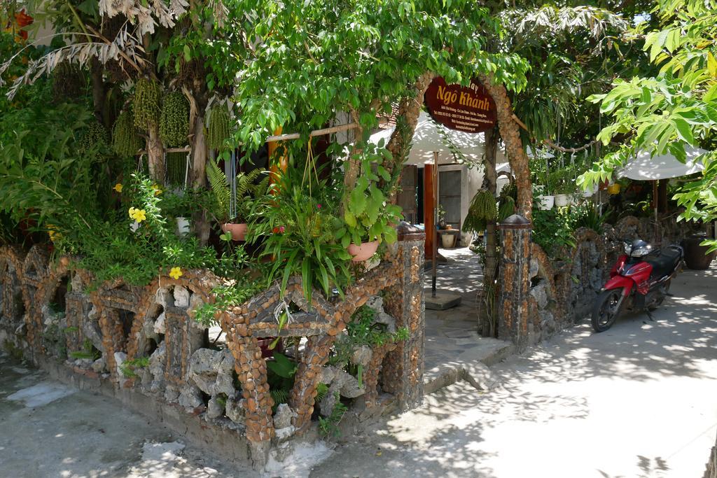 Ngo Khanh Homestay Tân Hiệ Exterior foto